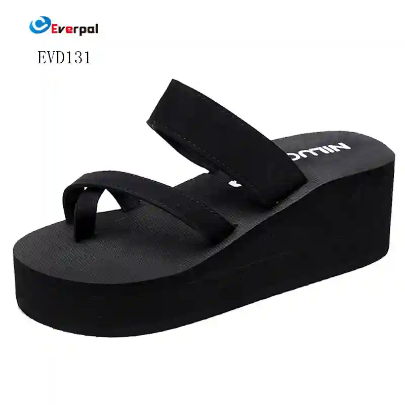 Are Women's Flip Flops Slippers Becoming a New Trend in Casual Footwear?