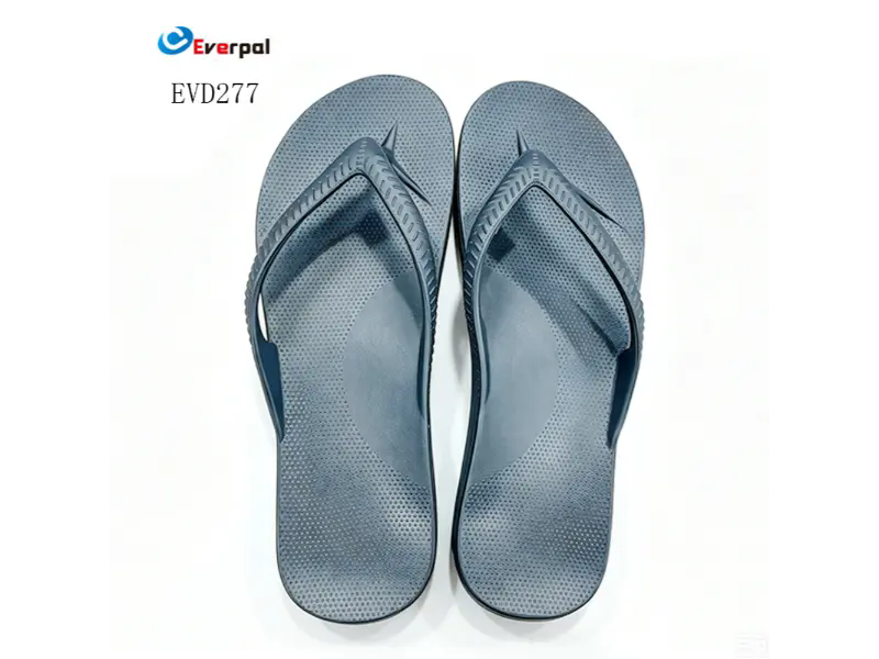 What Makes Women's Flip Flops Slippers the Most Versatile Footwear for Warm Weather?