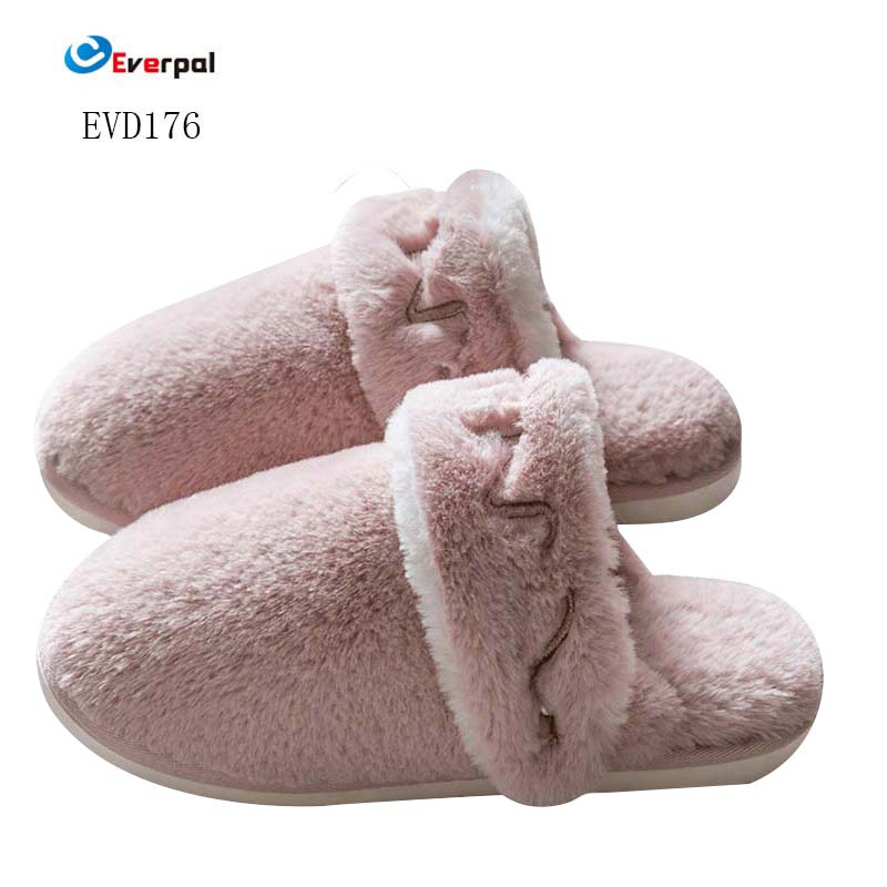 indoor slippers