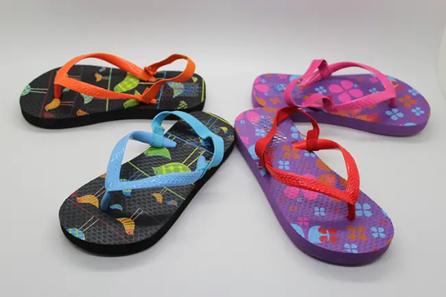 Rubber Children Beach Shoes for Rocky Shores